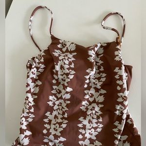 Posh Pua Rashguard Top